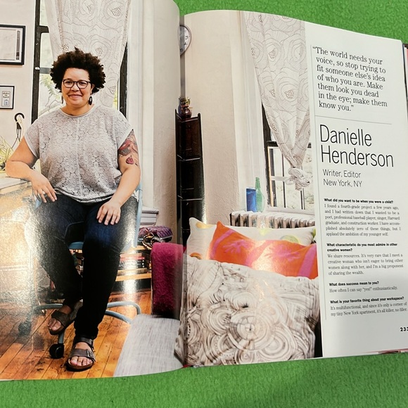 In The Company Of Women by Grace Bonney Hardcover Book EXC - Picture 13 of 16